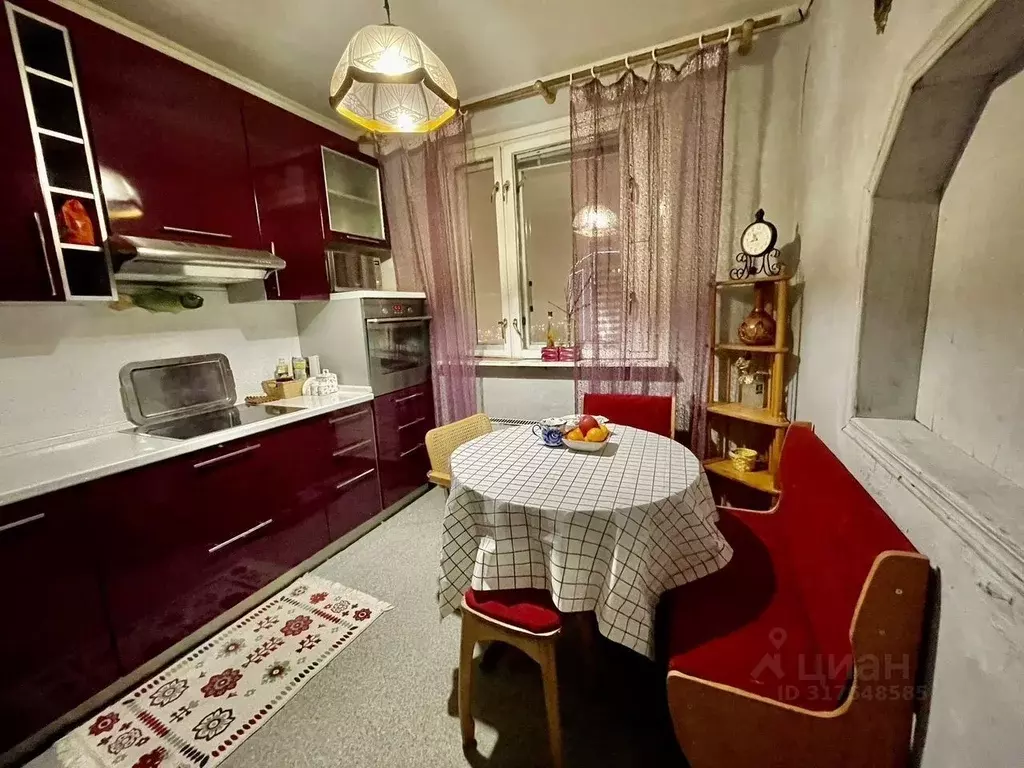 3-к кв. Москва ул. Академика Варги, 5 (82.0 м) - Фото 0