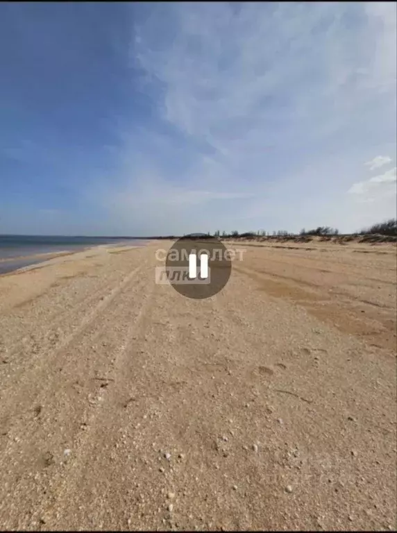 Участок в Крым, Ленинский район, Белинское с/пос, с. Нижнезаморское ... - Фото 2