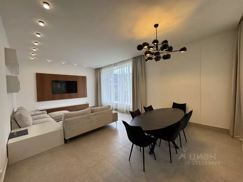 Коттедж в Московская область, Красногорск городской округ, д. ... - Фото 1