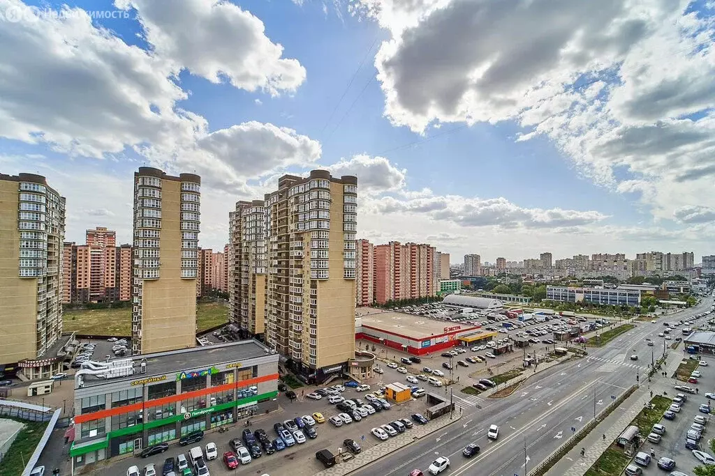 2-комнатная квартира: Краснодар, улица имени 40-летия Победы, 129 ... - Фото 1