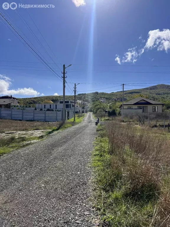 Участок в Балаклавский район, Орлиновский муниципальный округ, село ... - Фото 1