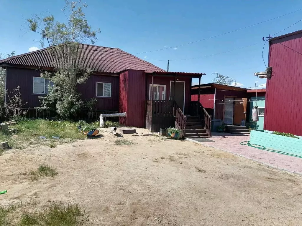 Дом в Саха (Якутия), Якутск ул. Портовское Кольцо, 13 (80 м) - Фото 2