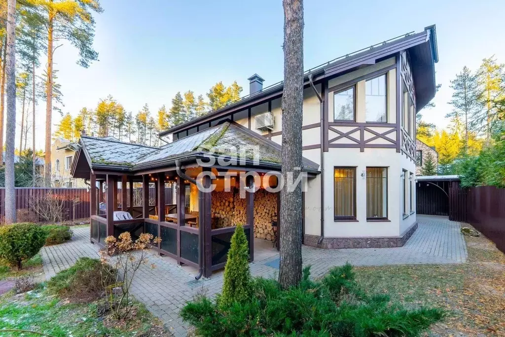 Дом в Ленинградская область, Всеволожский район, Бугровское городское ... - Фото 1