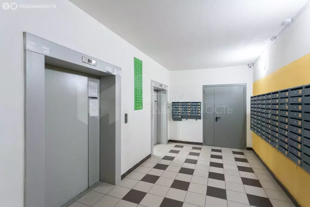 1-комнатная квартира: Тюмень, улица Парада Победы, 9 (32.6 м) - Фото 1