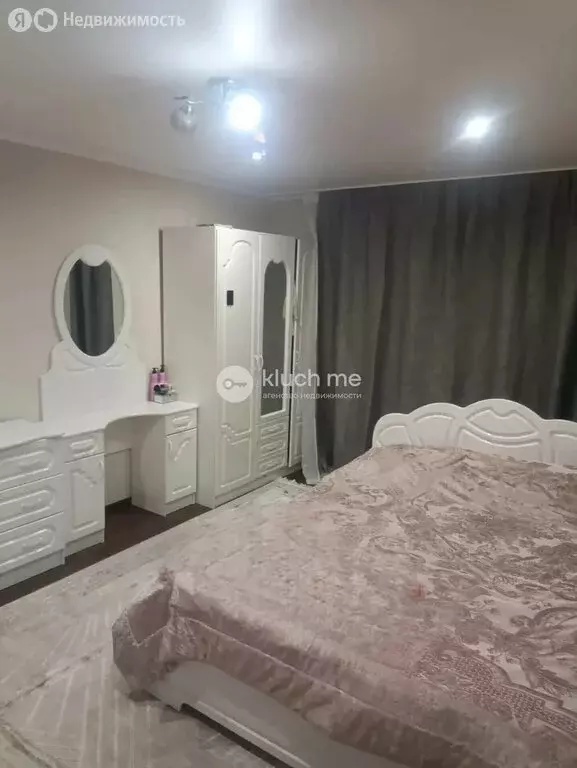 3-комнатная квартира: Казань, улица Мамадышский Тракт, 10 (68 м) - Фото 1