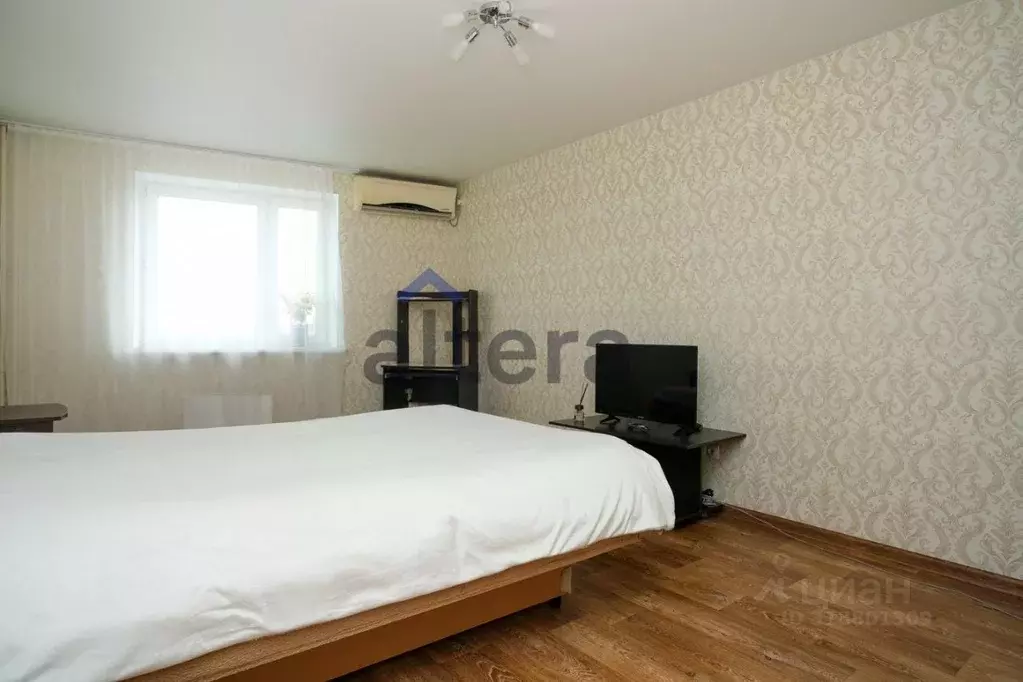 1-к кв. Татарстан, Казань ул. Максимова, 40 (48.0 м) - Фото 0