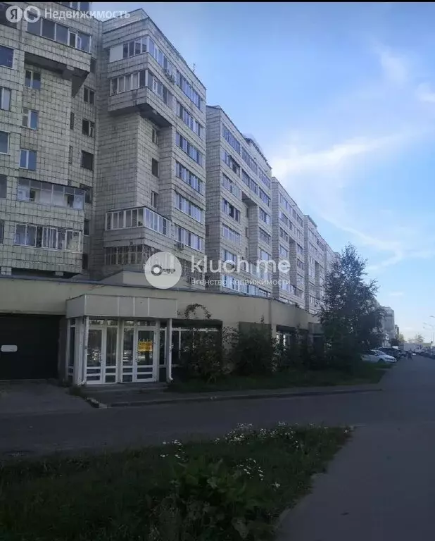 3-комнатная квартира: Казань, улица Рихарда Зорге, 100 (66.7 м) - Фото 2