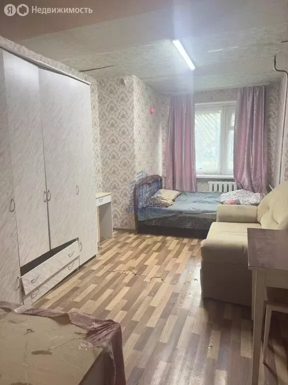 1к в 4-комнатной квартире (17 м) - Фото 1