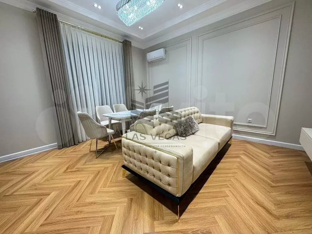 2-к. квартира, 70 м, 9/13 эт. - Фото 0