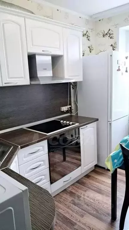 2-к кв. Тюменская область, Тюмень ул. Газовиков, 25 (53.0 м) - Фото 1