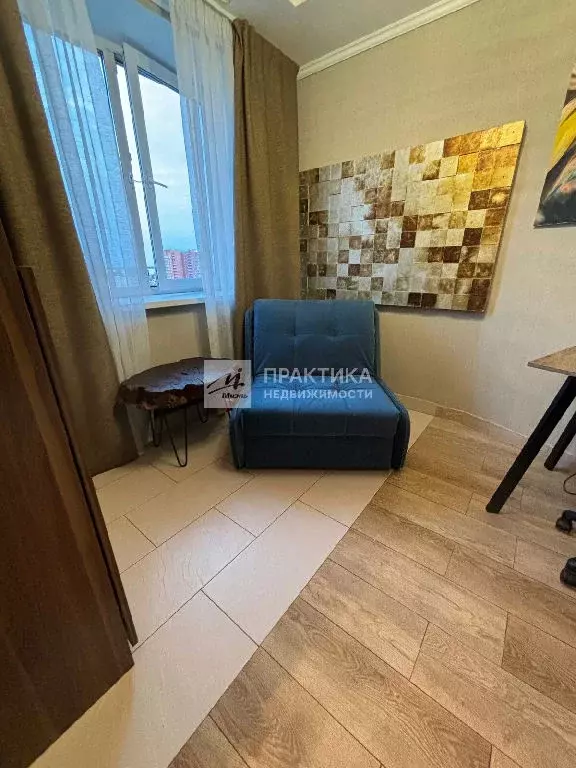 Продается 4-комнатная квартира - Фото 1