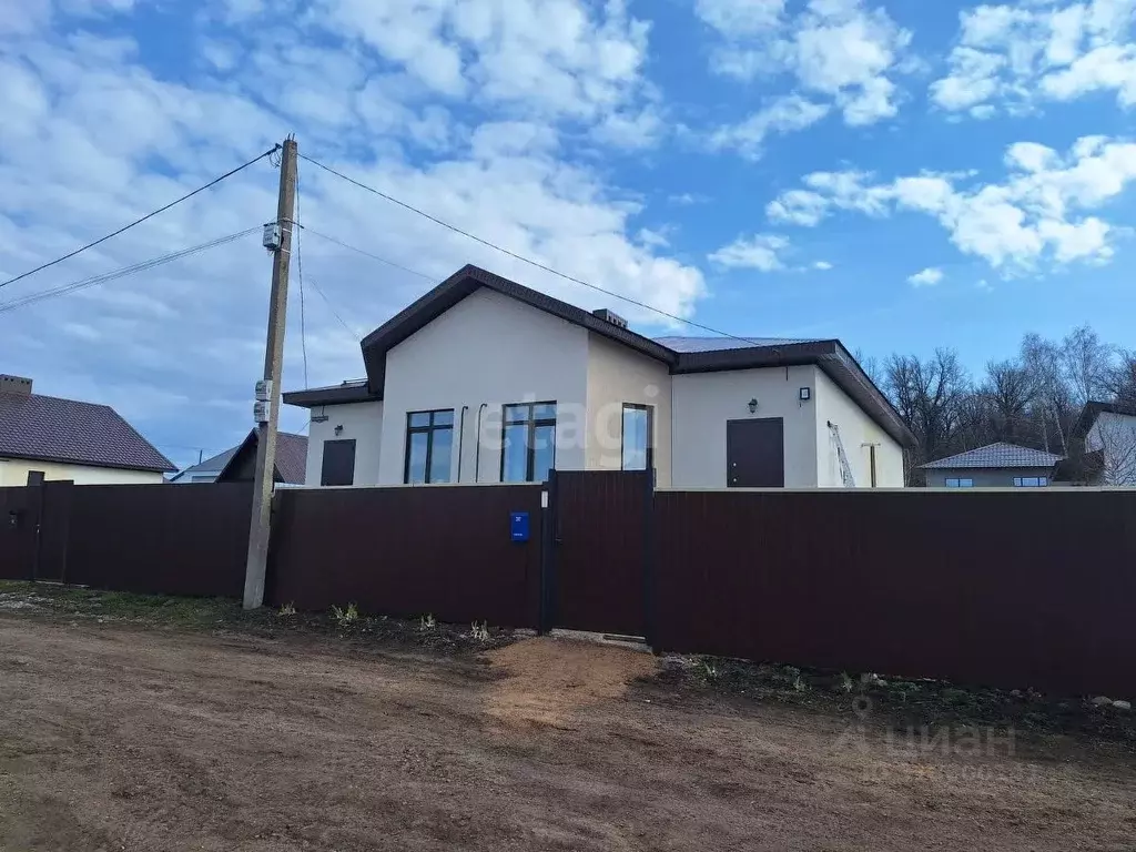 Таунхаус в Башкортостан, Уфимский район, с. Булгаково бул. ... - Фото 1