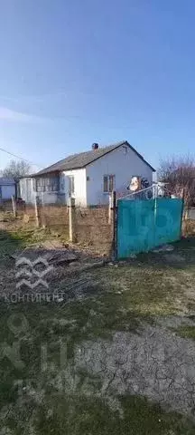 Дом в Крым, Нижнегорский район, с. Чкалово ул. Победы (50 м) - Фото 2