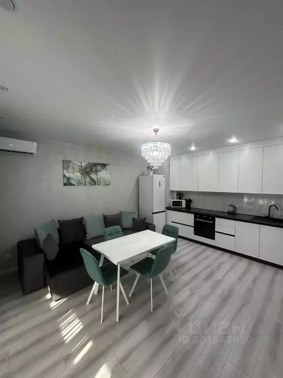 3-к кв. Астраханская область, Астрахань ул. Ахшарумова, 29 (64.0 м) - Фото 1