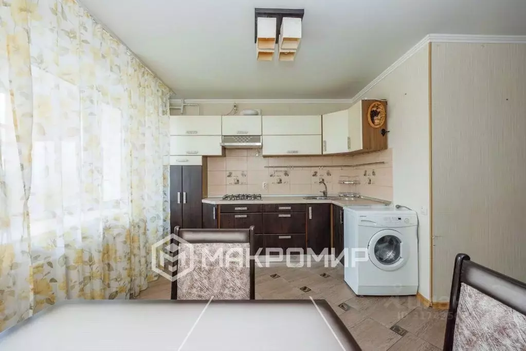 3-к кв. Брянская область, Брянск 2-й Советский пер., 7б (89.9 м) - Фото 1