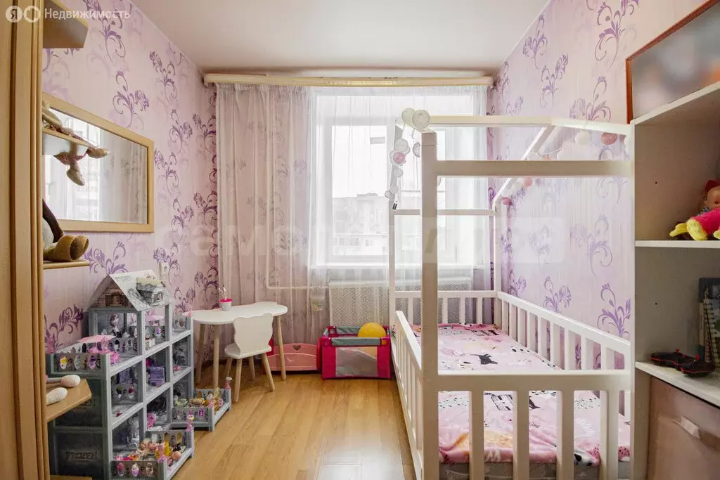 4-комнатная квартира: Наро-Фоминск, Латышская улица, 7 (61 м) - Фото 0