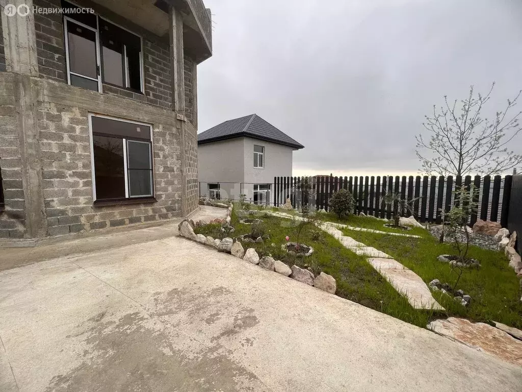 Дом в село Нижняя Шиловка, Светогорская улица (160 м) - Фото 1