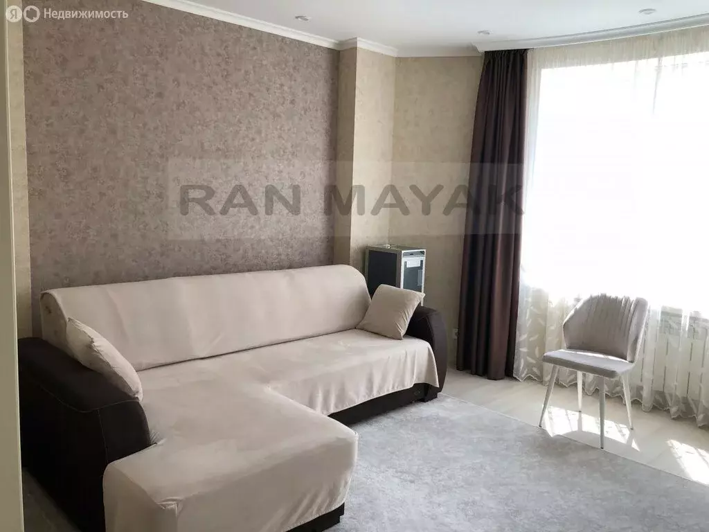 2-комнатная квартира: Майкоп, улица Ленина, 29 (64.8 м) - Фото 0