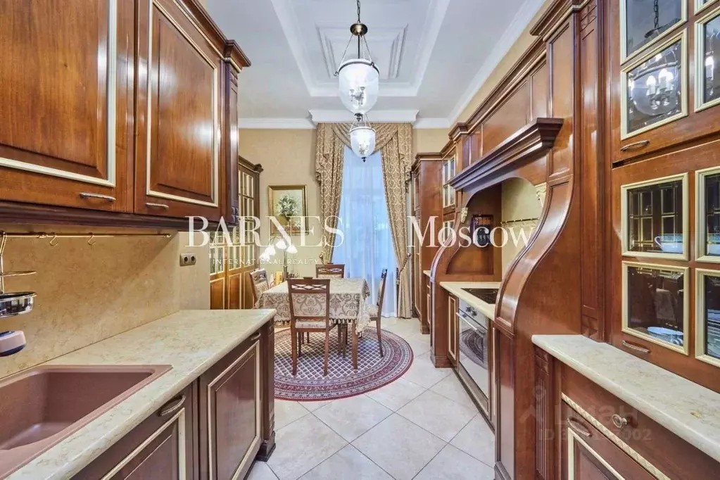 3-к кв. Москва ул. Знаменка, 13С1 (136.5 м) - Фото 1