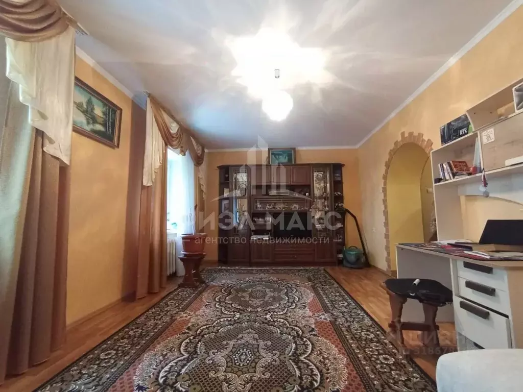 2-к кв. Брянская область, Брянск Красноармейская ул., 41 (84.6 м) - Фото 1