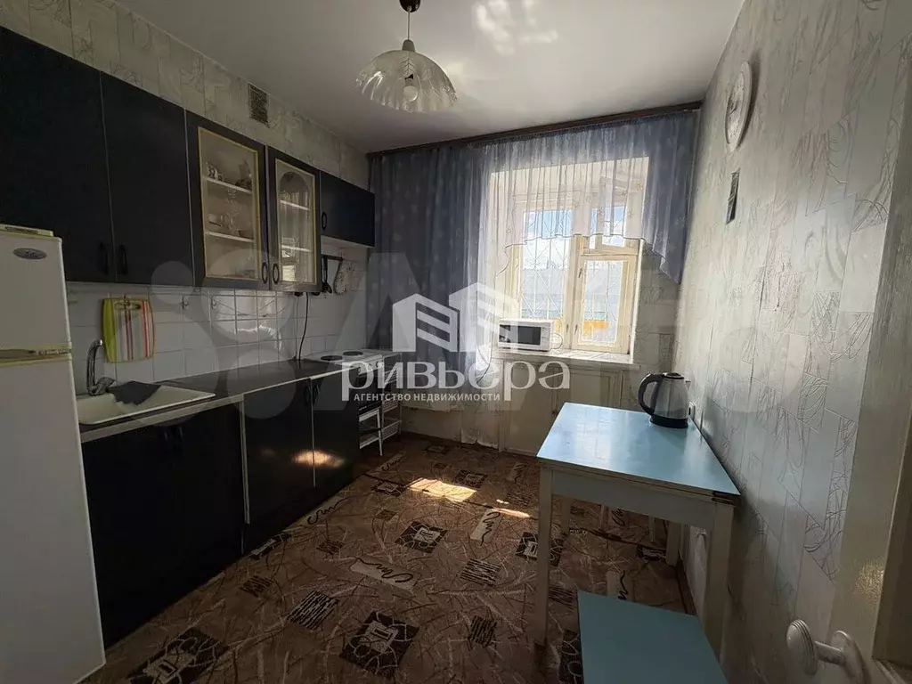 2-к. квартира, 50 м, 1/9 эт. - Фото 1