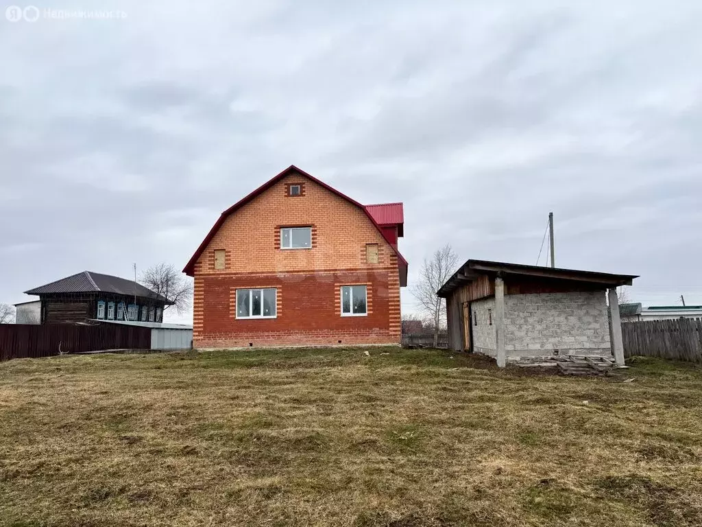 Дом в село Велижаны, улица Ленина (170 м) - Фото 2