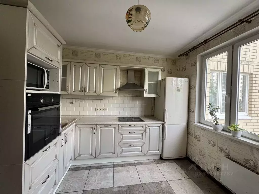 3-к кв. Москва ул. Тихомирова, 12К2 (75.0 м) - Фото 1