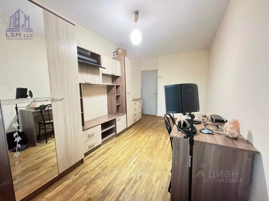 4-к кв. Санкт-Петербург, Санкт-Петербург, Пушкин Детскосельский бул., ... - Фото 1