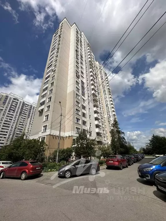 2-к кв. Московская область, Химки просп. Мельникова, 25 (63.0 м) - Фото 0