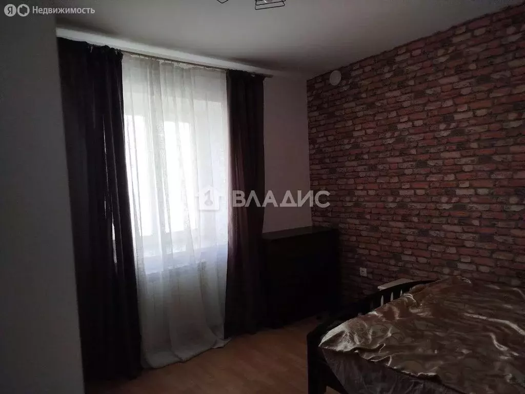 3-комнатная квартира: Белгород, улица Дзержинского, 10 (78.8 м) - Фото 1