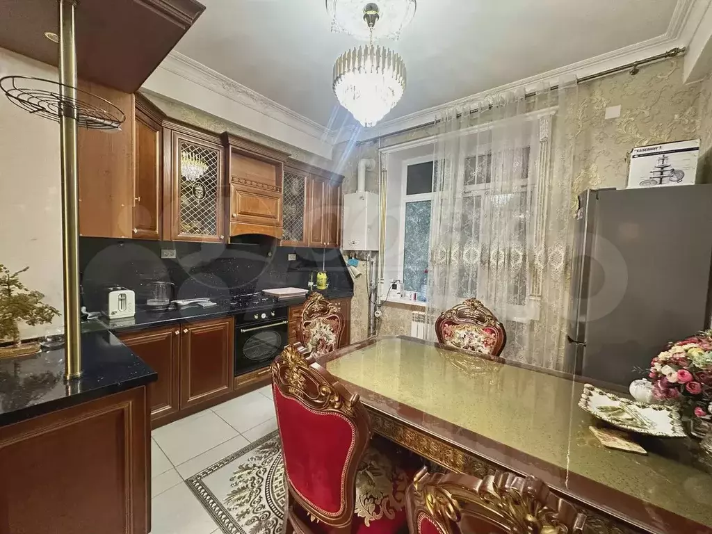 2-к. квартира, 60 м, 2/5 эт. - Фото 0