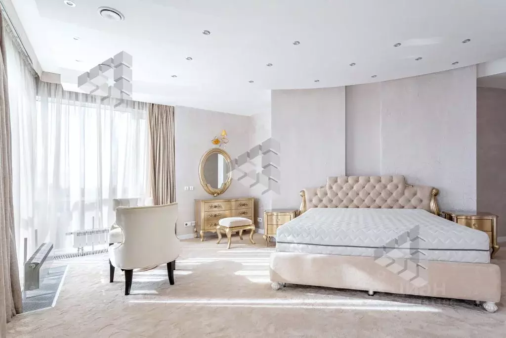 3-к кв. Москва Нежинская ул., 1к4 (177.0 м) - Фото 1