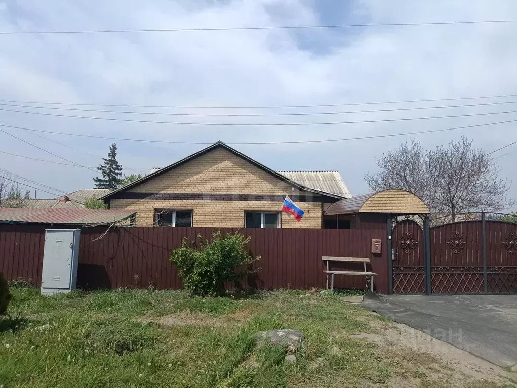 Дом в Белгородская область, Вейделевка рп пер. Мира, 15 (79 м) - Фото 1