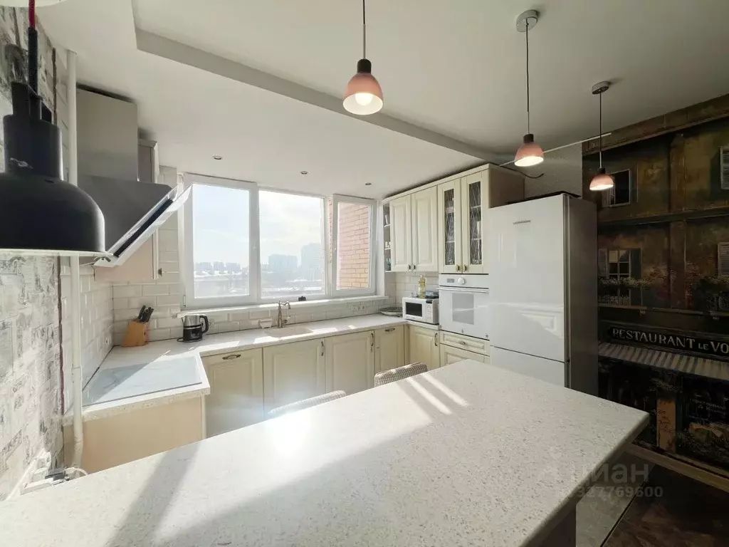 3-к кв. Московская область, Химки ул. Чернышевского, 1 (70.0 м) - Фото 1