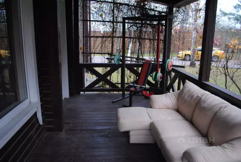 Коттедж в Москва 3-я Мякининская ул., 22 (200 м) - Фото 2