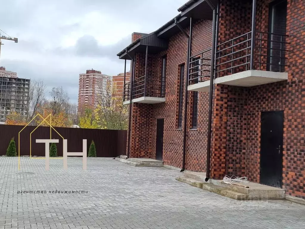 Таунхаус в Тульская область, Тула ул. Карла Либкнехта, 35 (90 м) - Фото 2