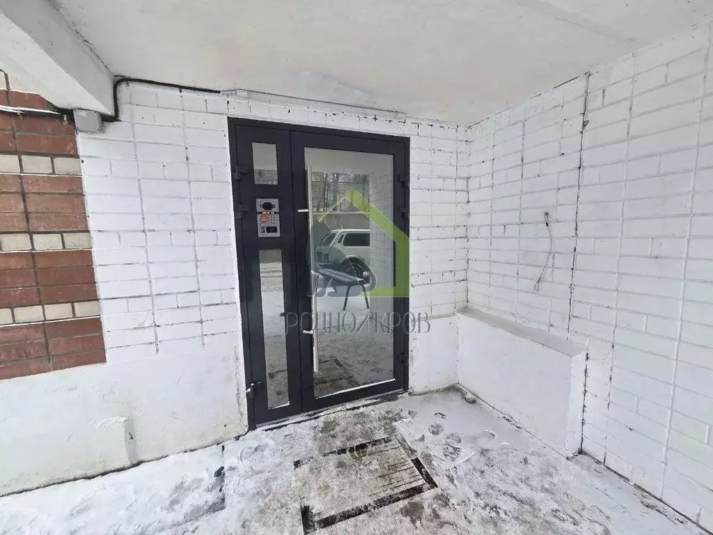 2-к кв. Самарская область, Сызрань Пролетарский пер., 22 (66.0 м) - Фото 2