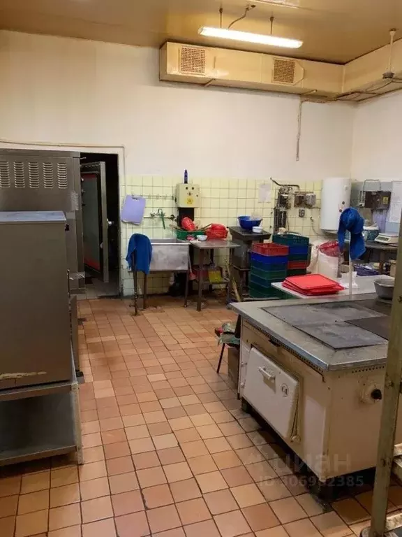 Помещение свободного назначения в Московская область, Кубинка ул. ... - Фото 2