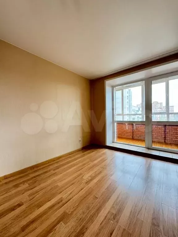2-к. квартира, 60 м, 8/10 эт. - Фото 0
