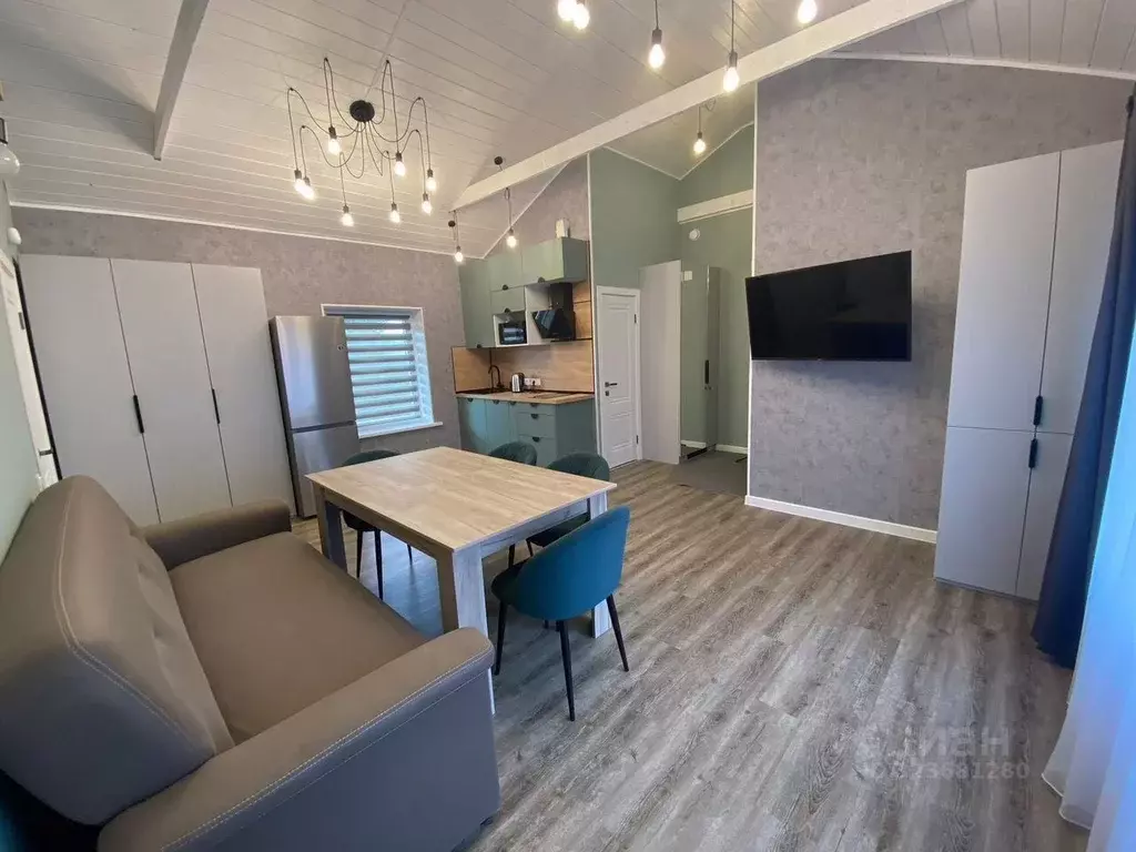 Дом в Псковская область, Псков Лесная ул., 20 (50 м) - Фото 2