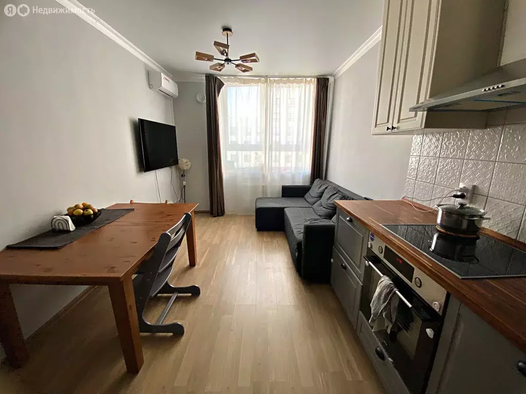 2-комнатная квартира: Екатеринбург, Хрустальногорская улица, 88/2 ... - Фото 0