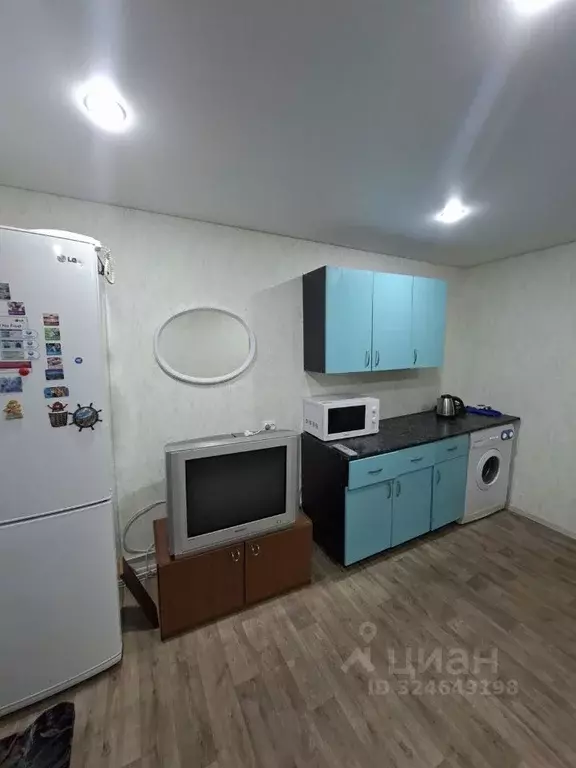 Комната Татарстан, Набережные Челны просп. Вахитова, 17 (13.0 м) - Фото 2