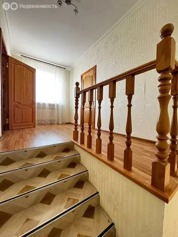 Дом в станица Суворовская, Молодёжная улица, 40 (241 м) - Фото 0