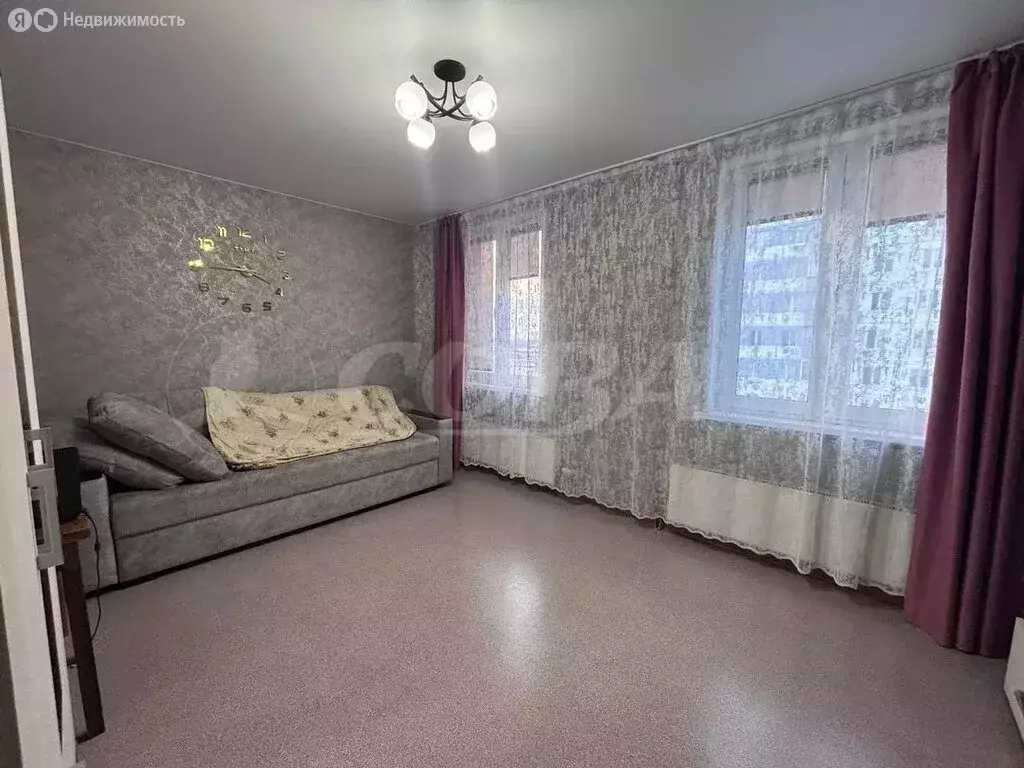 3-комнатная квартира: Тюмень, микрорайон Антипино, Беловежская улица, ... - Фото 1