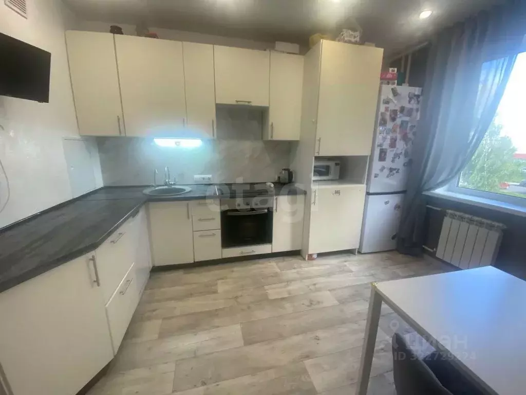 2-к кв. Орловская область, Орловский муниципальный округ, д. Жилина ... - Фото 2