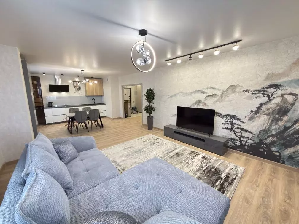 3-к кв. Красноярский край, Красноярск ул. Алексеева, 45 (108.0 м) - Фото 1