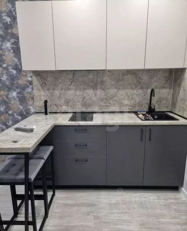 Студия Тюменская область, Тюмень ул. 9 Января, 160к1 (23.0 м) - Фото 2