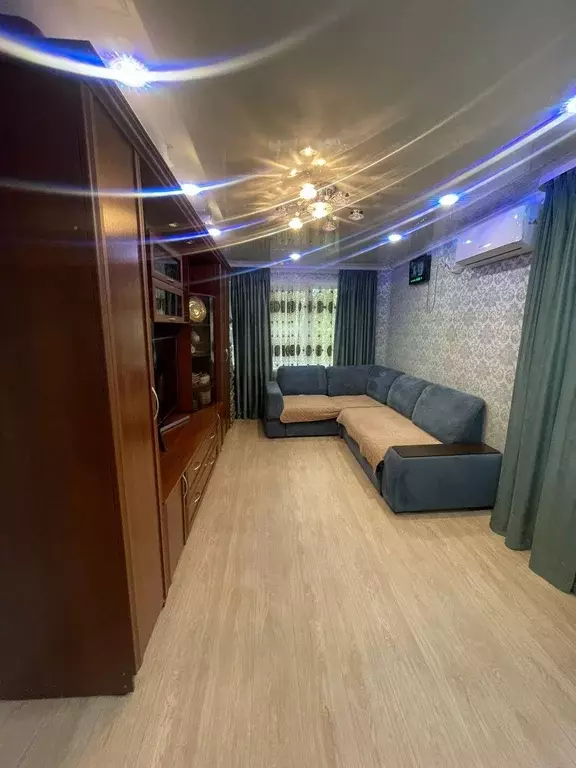 Квартира, 3 комнаты, 62 м - Фото 1