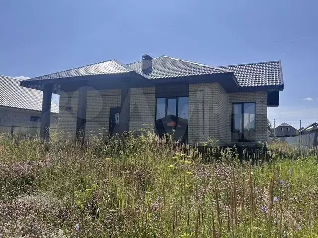 Дом 205 м на участке 8 сот. - Фото 0