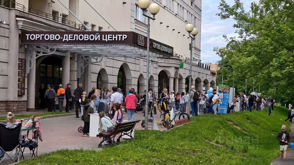 Торговая площадь в Московская область, Красногорск Дачная ул., 11А (30 ... - Фото 1